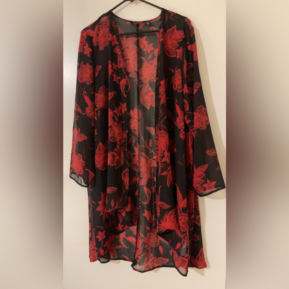 Stunning rose printed black kimono/ flowing cover up